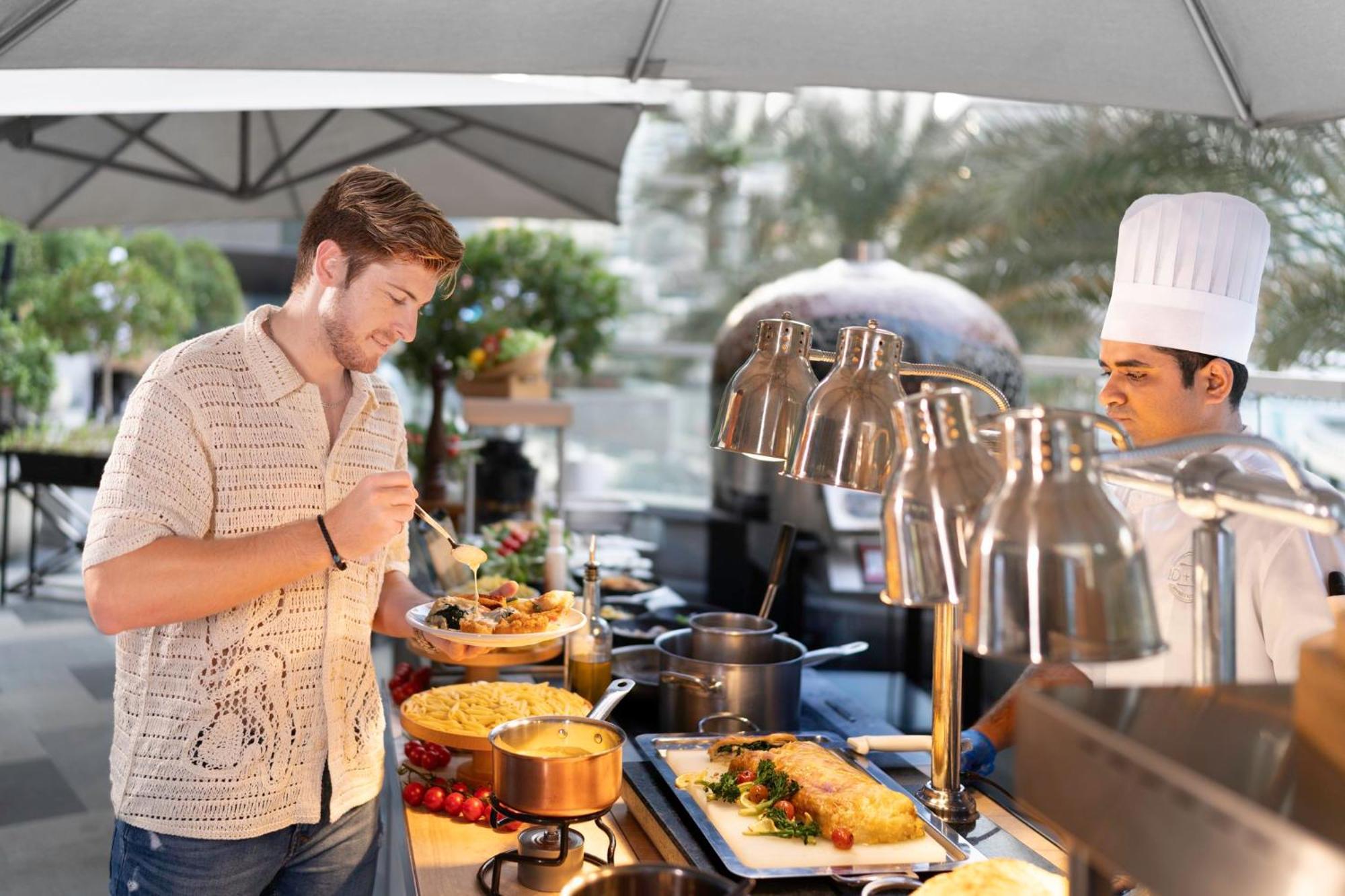 Crowne Plaza Marina By Ihg Hotel Dubai